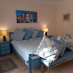 Stunning 2-Bedroom Townhouse In Los Lomas De Cabopino, Marbella